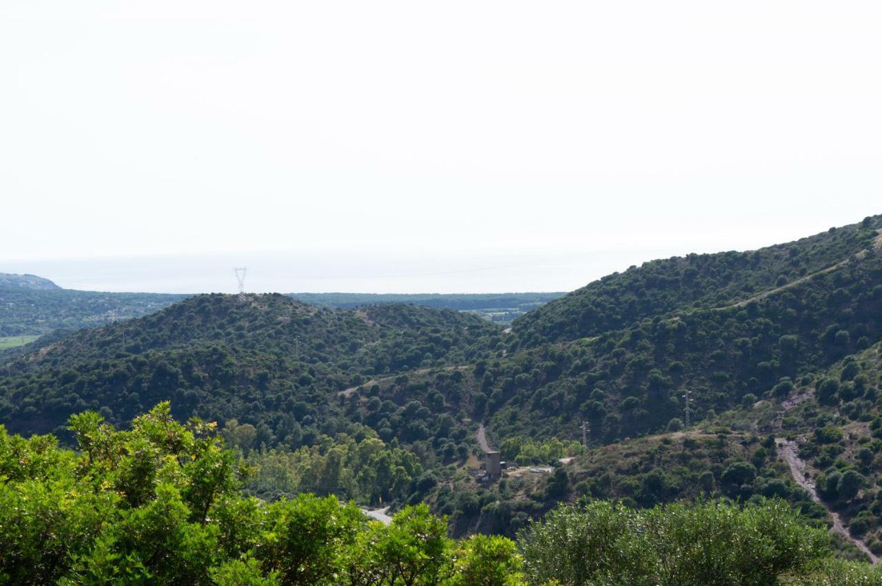 Nel Verde Del Villaggio - Casetta Celeste Гоннеза Екстер'єр фото